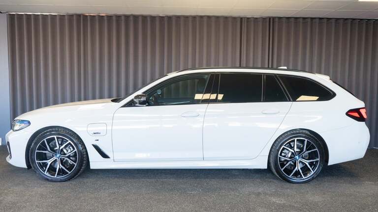 BMW 530e