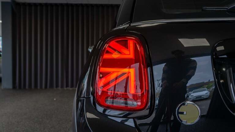 MINI Cooper SE