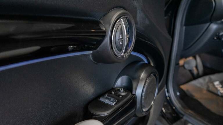 MINI Cooper SE