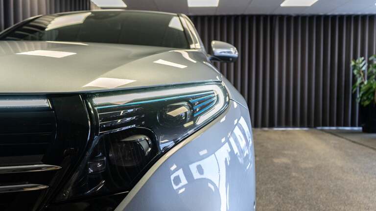 Mercedes EQC400