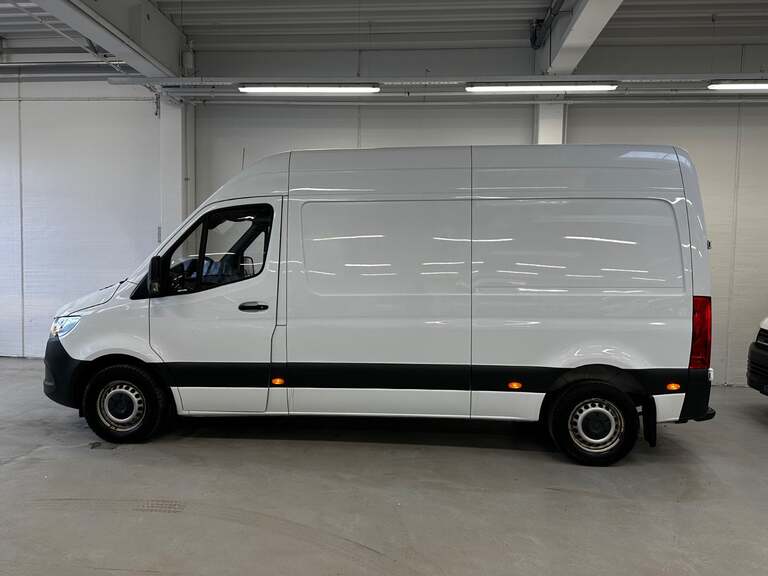 Mercedes Sprinter 214