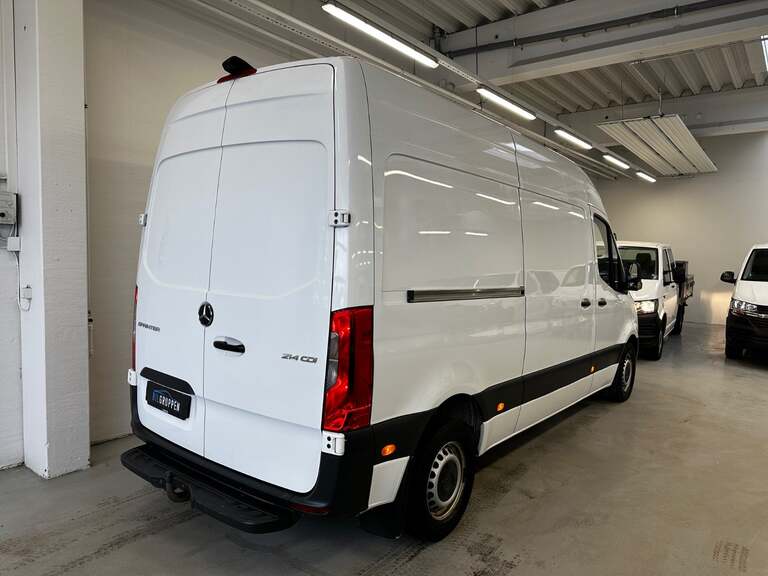 Mercedes Sprinter 214