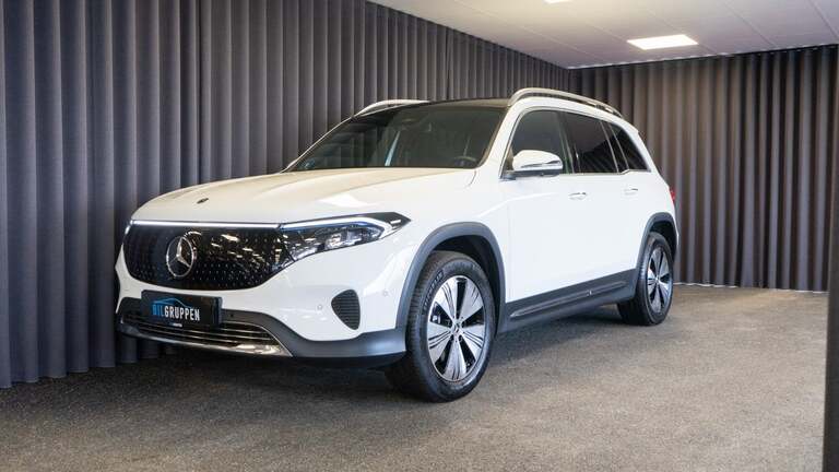 Mercedes EQB250+