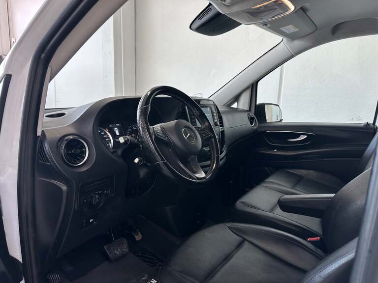 Mercedes Vito 114