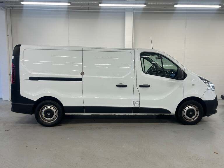 Renault Trafic T29