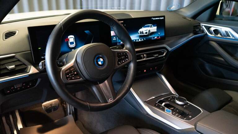 BMW i4
