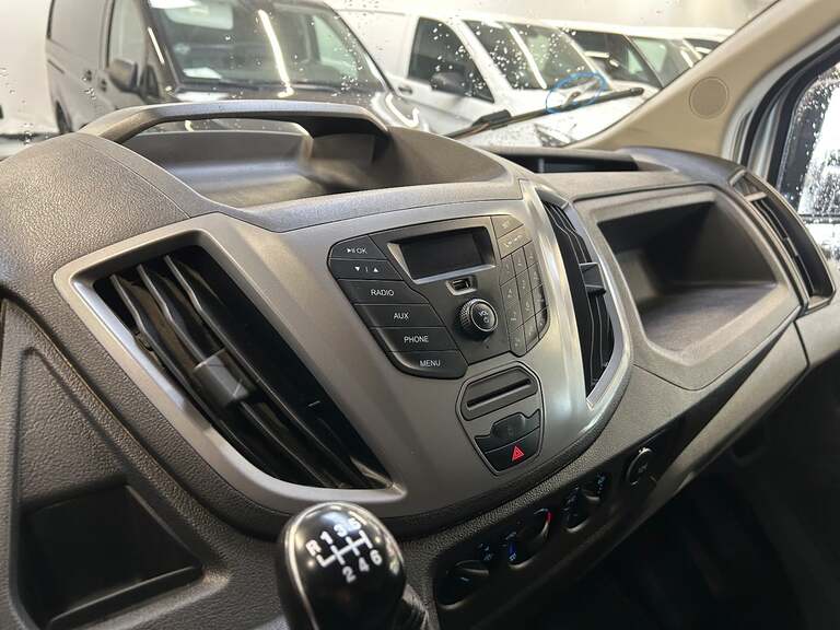 Ford Transit 350 L4 Van