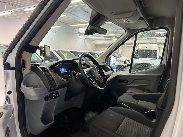 Ford Transit 350 L4 Van