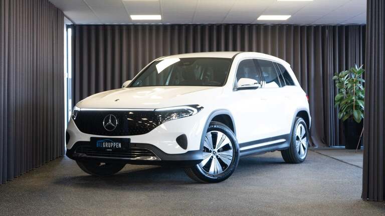 Mercedes EQB250+