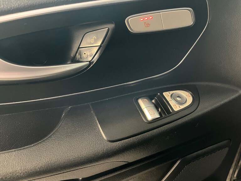 Mercedes Vito 114