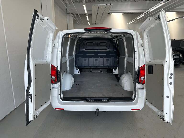 Mercedes Vito 114