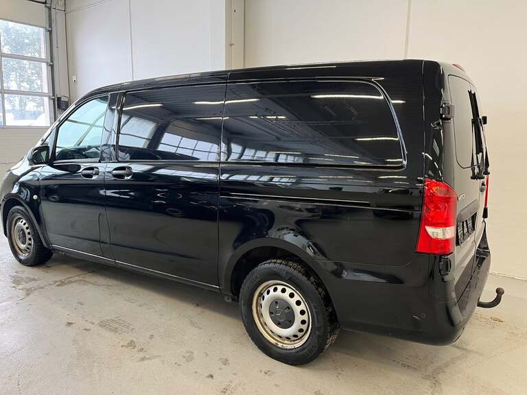 Mercedes Vito 114