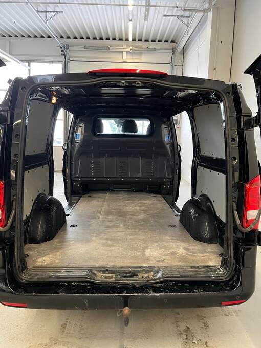 Mercedes Vito 114