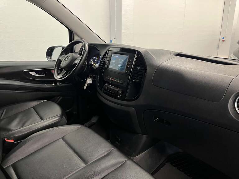 Mercedes Vito 114