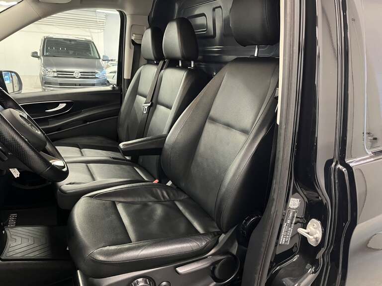 Mercedes Vito 114