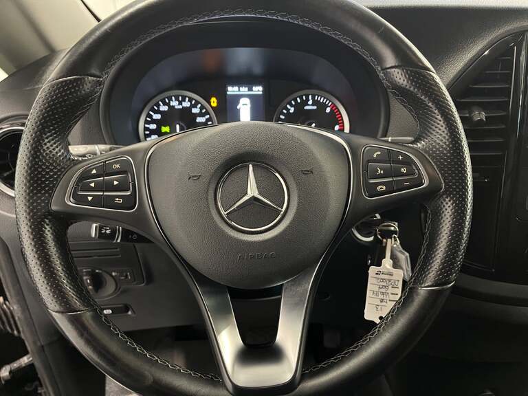 Mercedes Vito 114