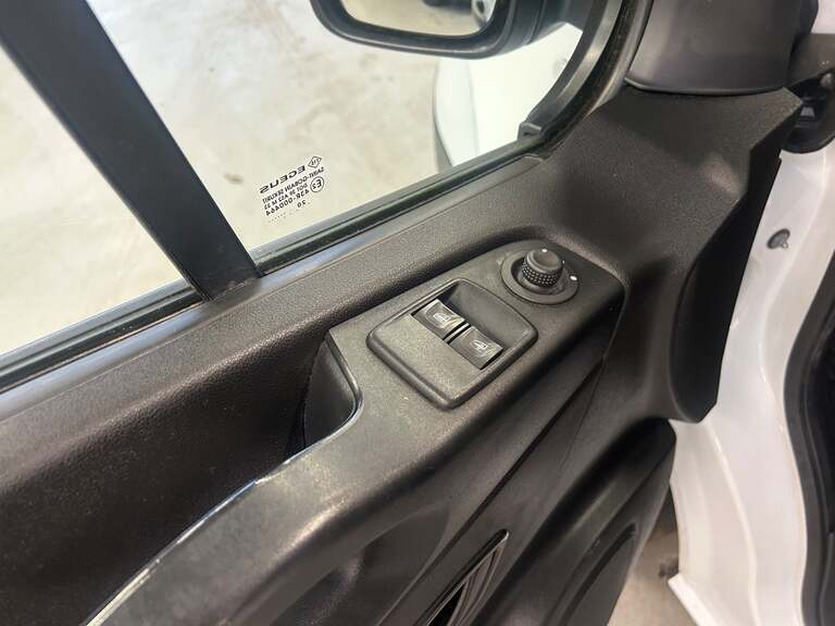 Renault Trafic T29