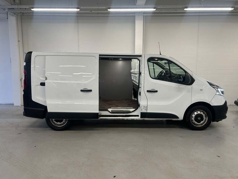Renault Trafic T29