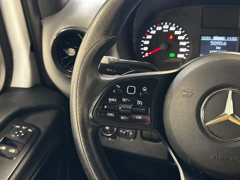 Mercedes Sprinter 214