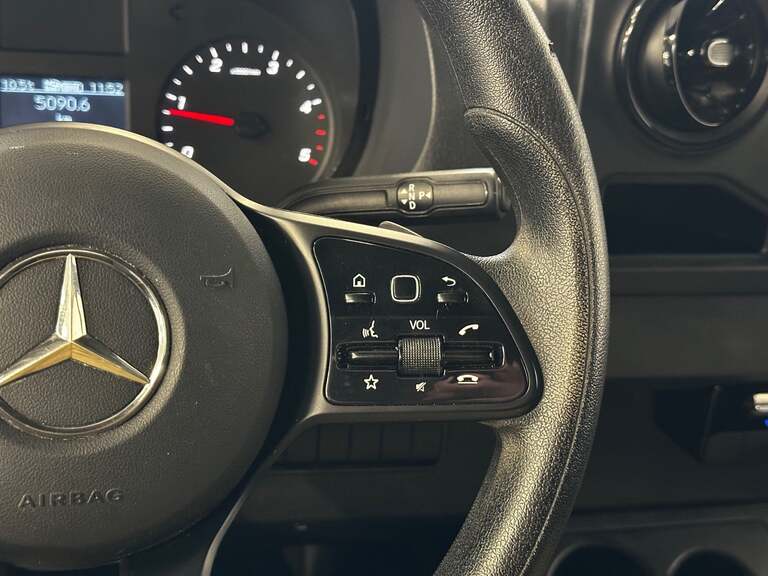 Mercedes Sprinter 214