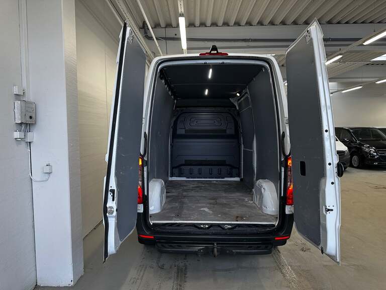 Mercedes Sprinter 214