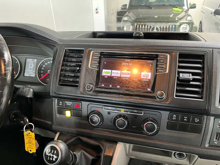 VW Transporter