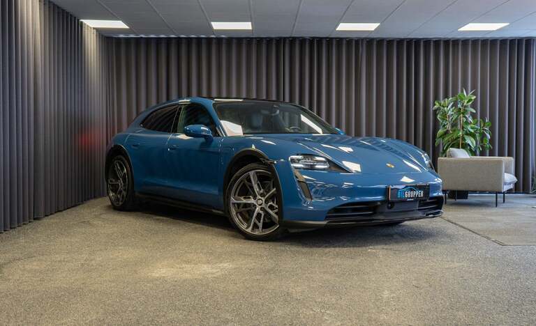 Porsche Taycan 4S