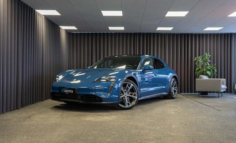 Porsche Taycan 4S