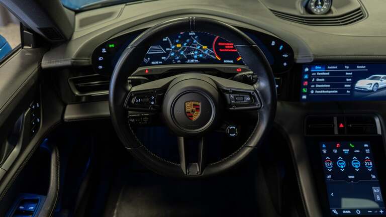 Porsche Taycan 4S