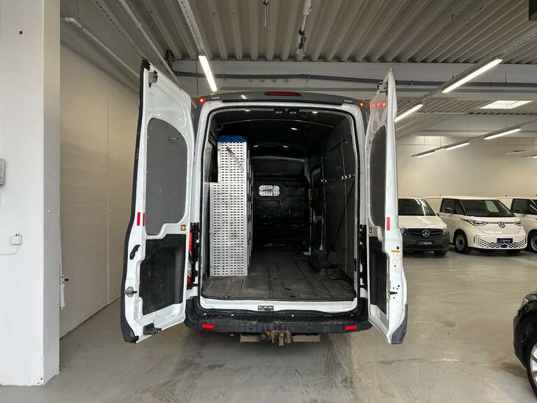 Ford Transit 350 L4 Van
